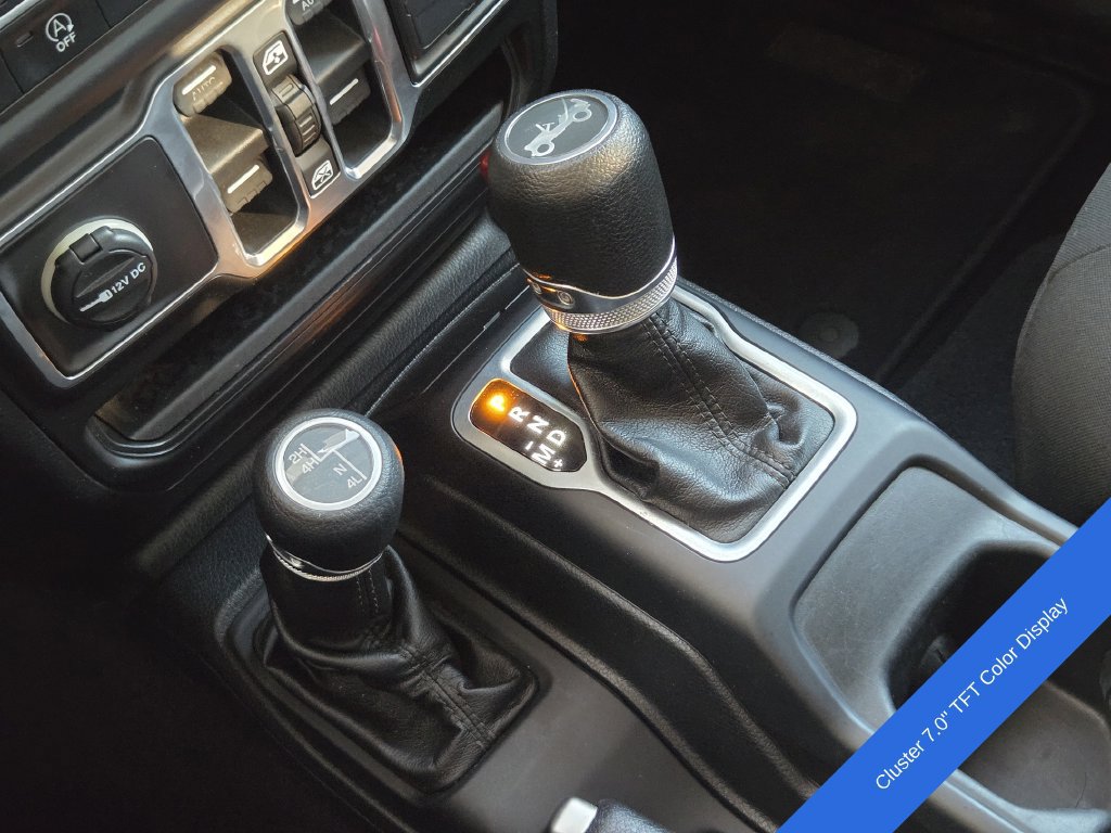Used 2018 Jeep Wrangler Unlimited Sport S AWD/4WD image 23