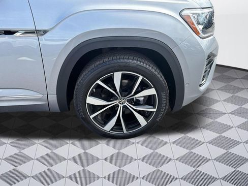 New 2026 Volkswagen Atlas SEL Premium R-Line AWD/4WD image 11