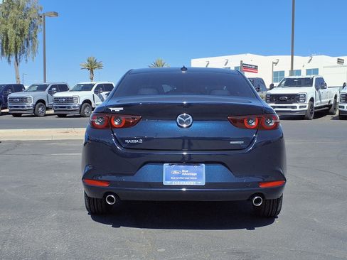 Used 2021 MAZDA MAZDA3 s FWD image 5