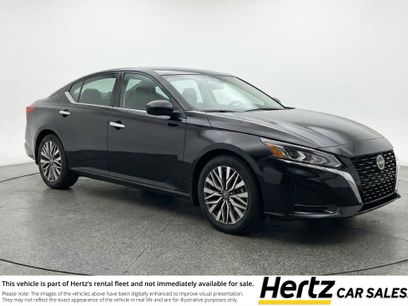 Used 2025 Nissan Altima 2.5 SV