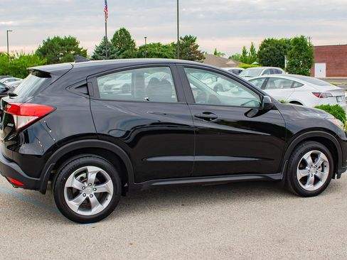 Used 2022 Honda HR-V LX image 10