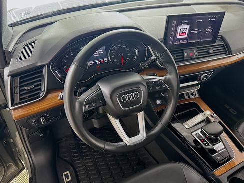 Used 2023 Audi Q5 2.0T Premium w/ Convenience Package AWD/4WD image 23