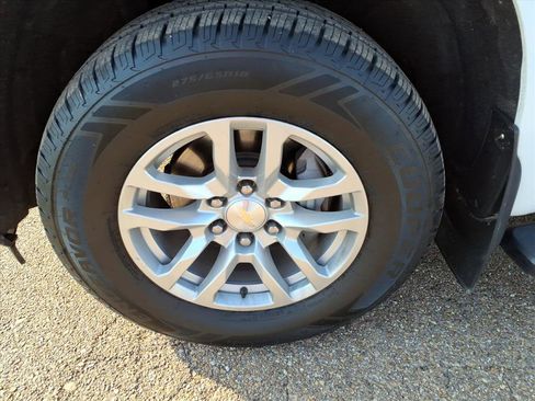 Used 2021 Chevrolet Silverado 1500 LTZ w/ Technology Package image 9