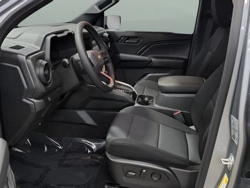 New 2026 Chevrolet Colorado W/T w/ WT Custom Package RWD image 8