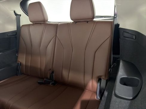 Certified 2023 Acura MDX SH-AWD w/ Technology Package image 18