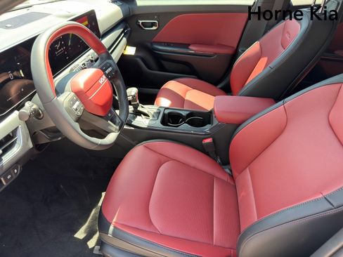 New 2026 Kia K4 GT-Line FWD image 9