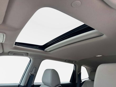 Used 2023 Honda CR-V EX image 21