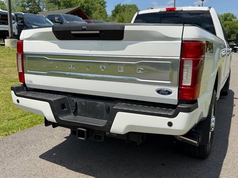Used 2020 Ford F350 Limited AWD/4WD image 8