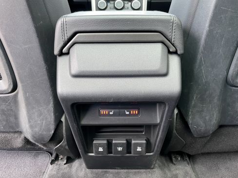 Used 2018 Land Rover Discovery Sport HSE AWD/4WD image 26