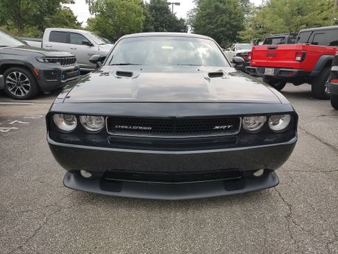Used 2013 Dodge Challenger SRT8 w/ Harman Kardon Audio Group RWD image 2