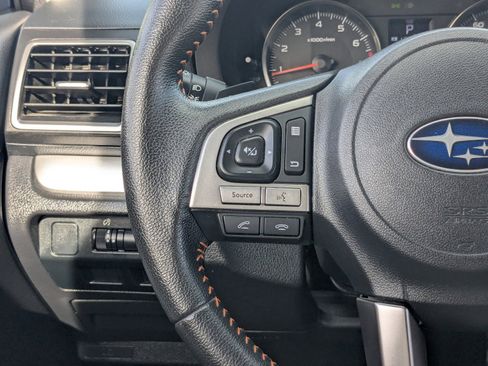 Used 2017 Subaru Crosstrek 2.0i Premium image 21