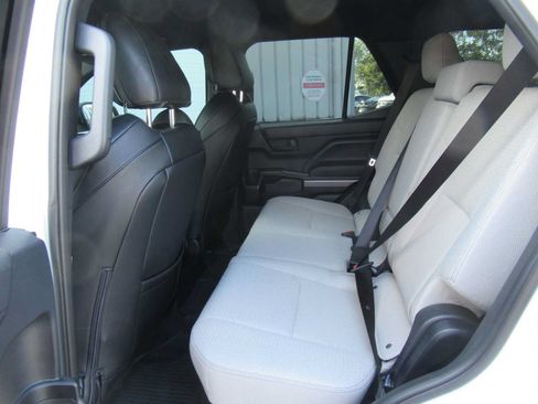 Used 2026 Toyota 4Runner SR5 AWD/4WD image 15