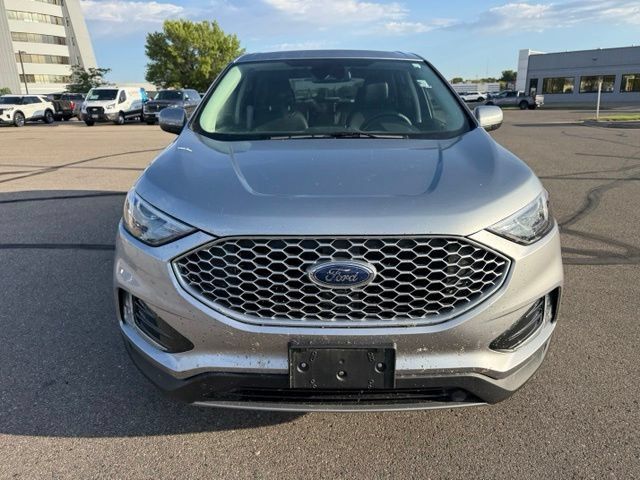 Used 2024 Ford Edge SEL w/ Convenience Package AWD/4WD image 5