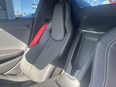 Used 2024 Chevrolet Corvette Stingray Convertible w/ Z51 Performance Package image 9