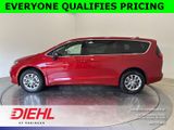 New 2026 Chrysler Pacifica Select image 4