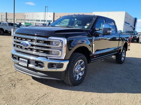 New 2025 Ford F350 King Ranch w/ Chrome Package image 4