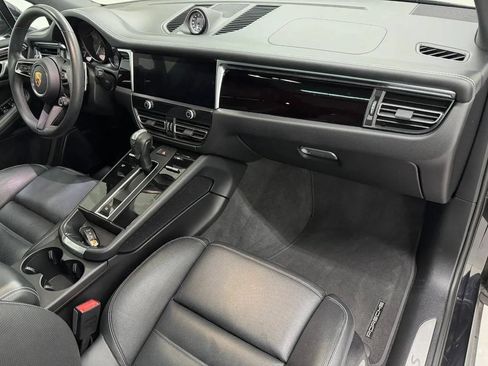 Used 2022 Porsche Macan S AWD/4WD image 10