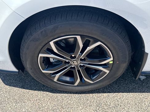 New 2026 Toyota Sienna Platinum AWD/4WD image 46