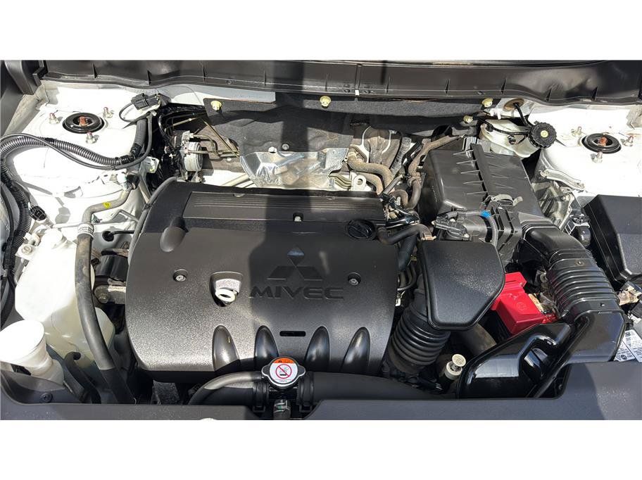 Used 2016 Mitsubishi Outlander Sport SEL FWD image 41