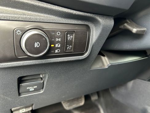 Used 2025 Ford Bronco Badlands image 21