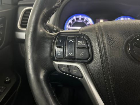 Used 2015 Toyota Highlander Limited Platinum image 60