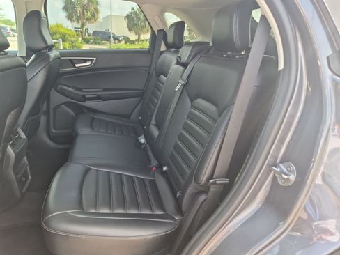 Used 2024 Ford Edge SEL AWD/4WD image 23