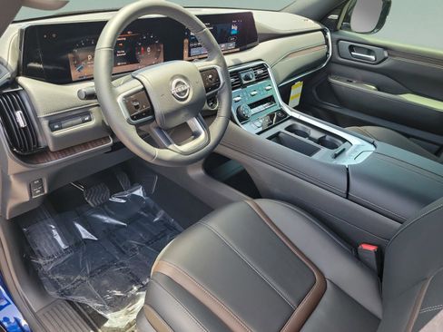 New 2025 Nissan Armada SL w/ Captain's Chari Seat Package image 27