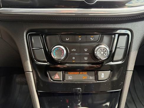 Used 2018 Buick Encore Preferred AWD/4WD image 21