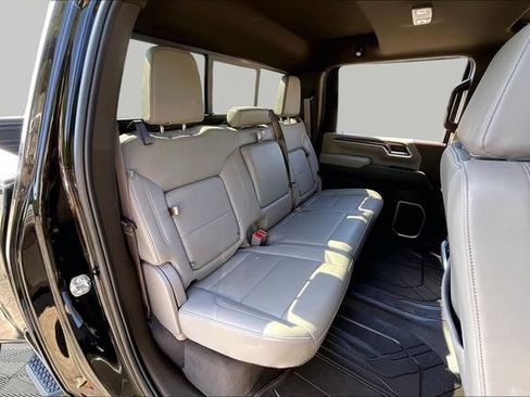 Used 2025 Chevrolet Silverado 3500 LTZ w/ LTZ Plus Package AWD/4WD image 17