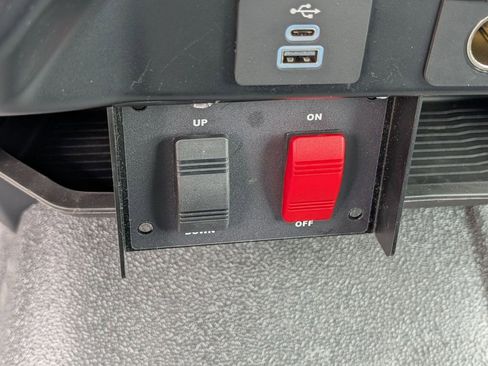 New 2025 Ford F550 4x4 Regular Cab Super Duty image 28