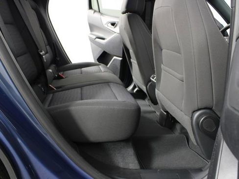 New 2026 Chevrolet Equinox LT image 18