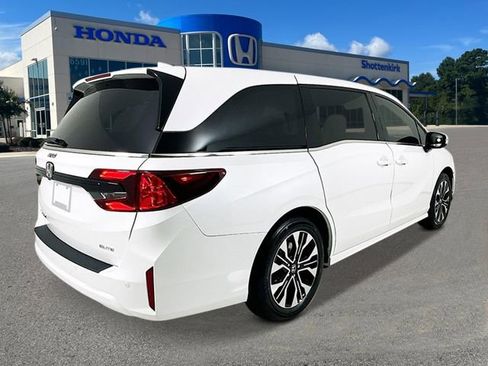 New 2026 Honda Odyssey Elite image 5