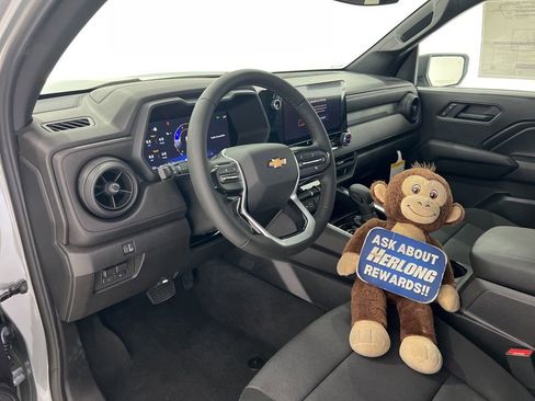 New 2026 Chevrolet Colorado W/T w/ WT Custom Package AWD/4WD image 9