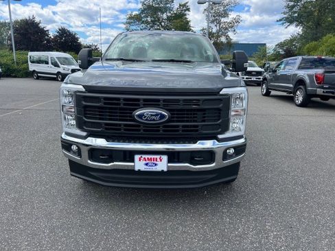 New 2026 Ford F250 XL w/ XL Chrome Package image 27