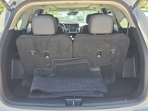 Certified 2023 Kia Sorento SX AWD/4WD image 10
