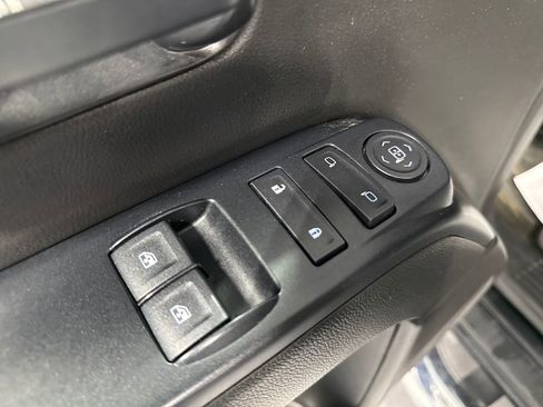 Used 2014 Chevrolet Silverado 1500 W/T AWD/4WD image 29