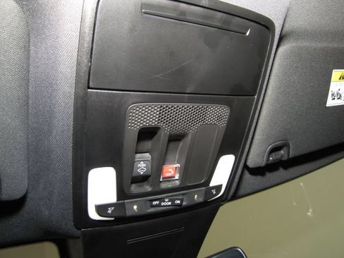 Certified 2025 Honda Civic Sport Touring image 8