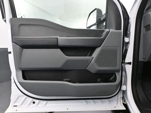 Used 2023 Ford F350 XLT AWD/4WD image 18