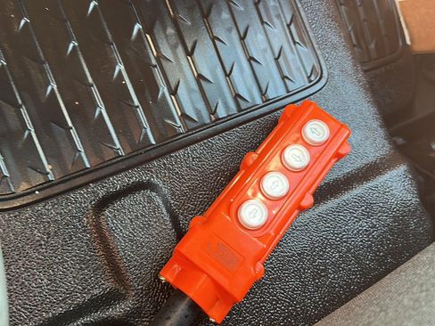 New 2026 RAM 5500 4x4 Regular Cab image 11