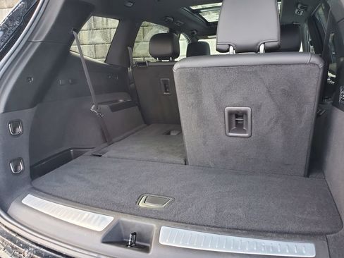 Used 2022 Cadillac XT6 Sport w/ LPO, Onyx Lite Package image 50