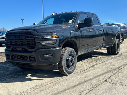 New 2026 RAM 3500 Tradesman AWD/4WD image 2