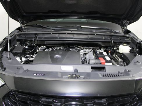 Used 2022 Toyota Highlander XSE image 7