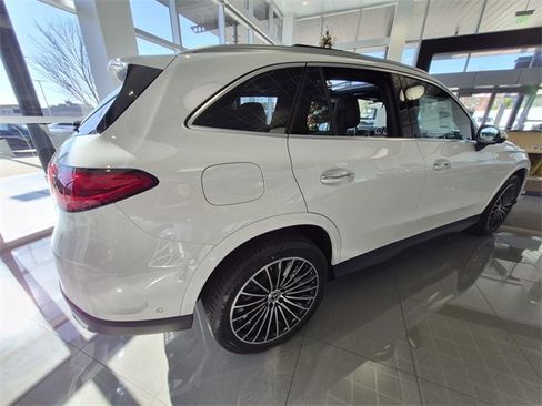 New 2026 Mercedes-Benz GLC 300 image 5