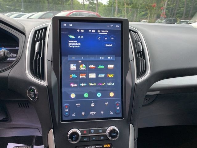Used 2024 Ford Edge SEL AWD/4WD image 30