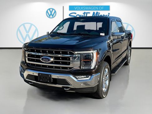 Used 2021 Ford F150 Lariat w/ Equipment Group 502A High image 3