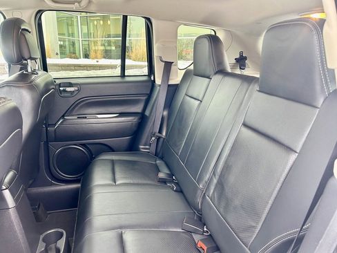 Used 2017 Jeep Compass High Altitude image 11