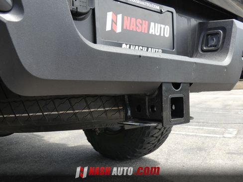 Used 2025 Toyota Tacoma TRD Sport AWD/4WD image 28