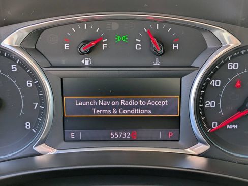 Used 2019 Chevrolet Equinox Premier FWD image 37