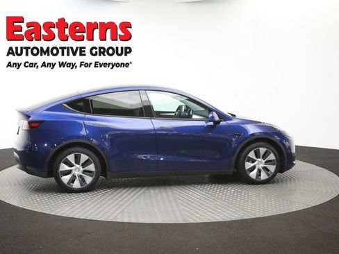 Used 2023 Tesla Model Y Long Range AWD/4WD image 40
