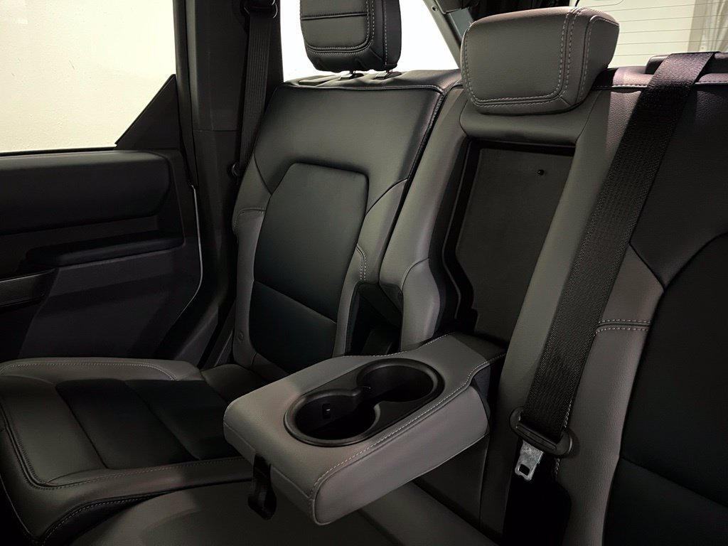 Used 2024 Ford Bronco Outer Banks AWD/4WD image 14